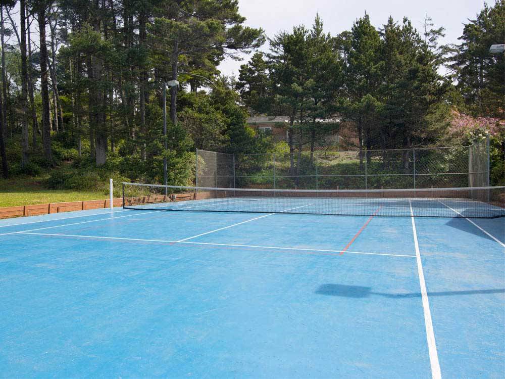 Tennis court at THOUSAND TRAILS WHALERS REST