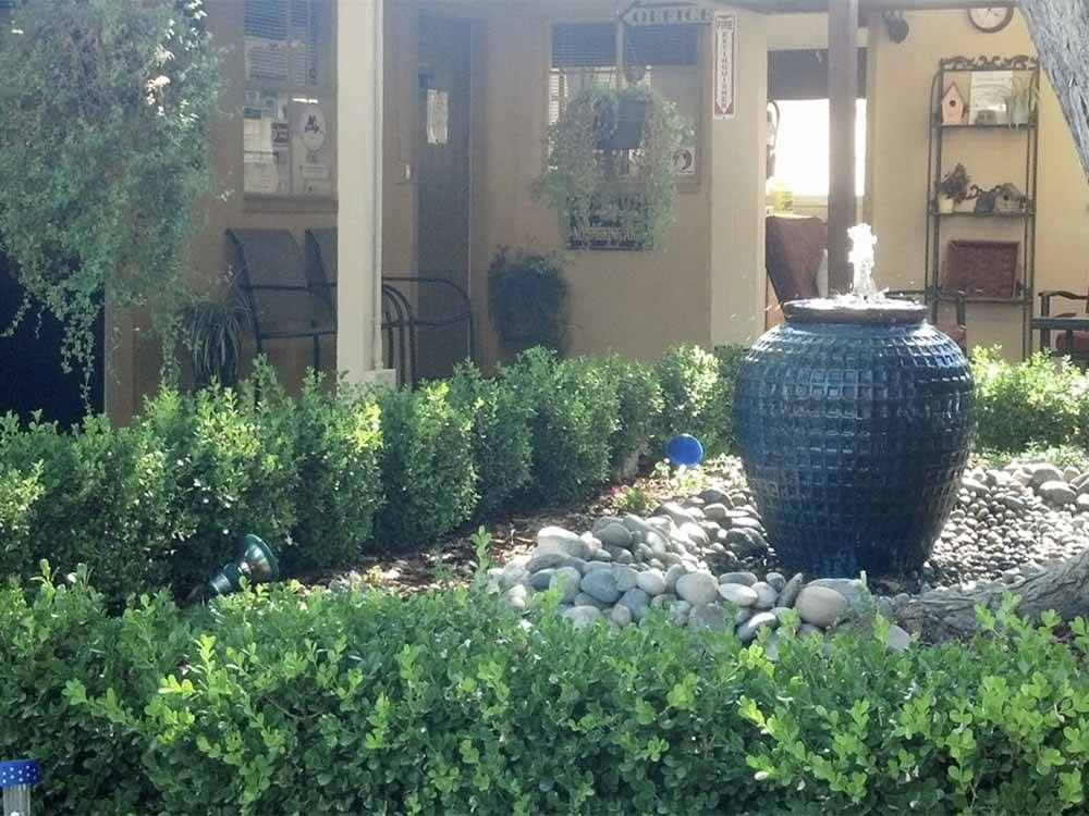 A planter area by the front building at FRESNO MOBILE HOME & RV PARK