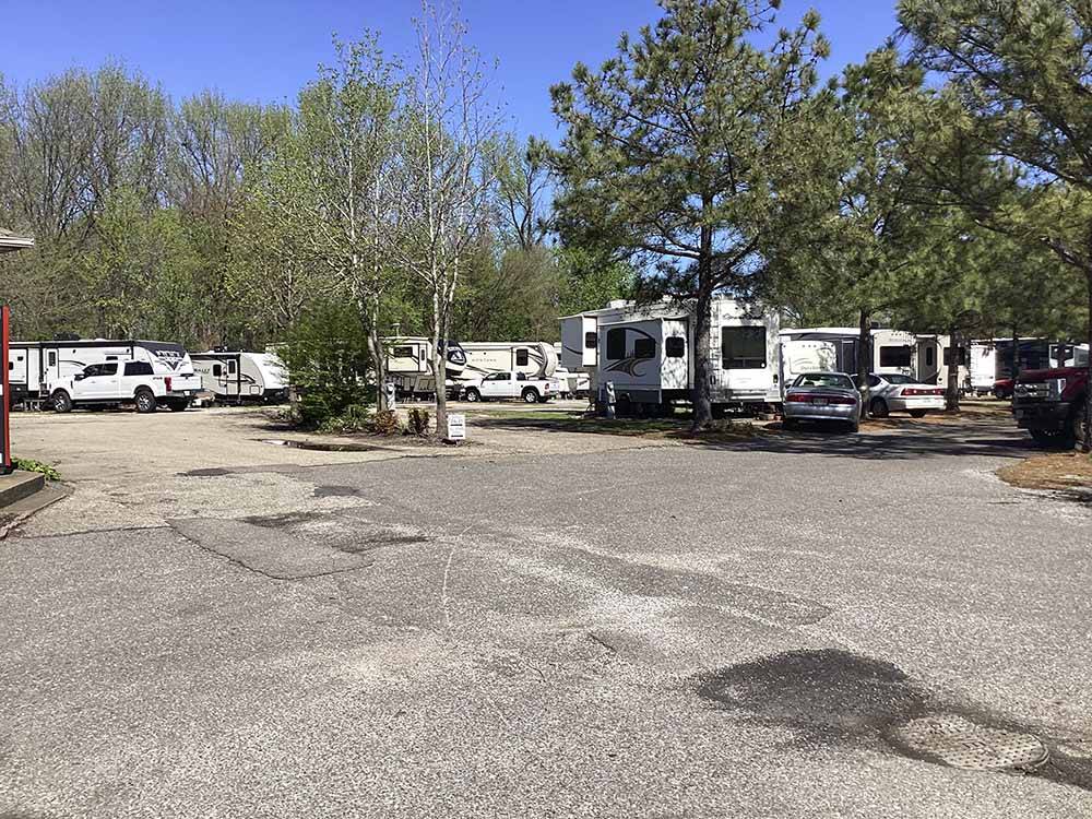 Roads leading to the campsites at SOUTHAVEN RV PARK