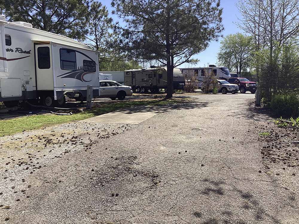 One of the gravel roads at SOUTHAVEN RV PARK