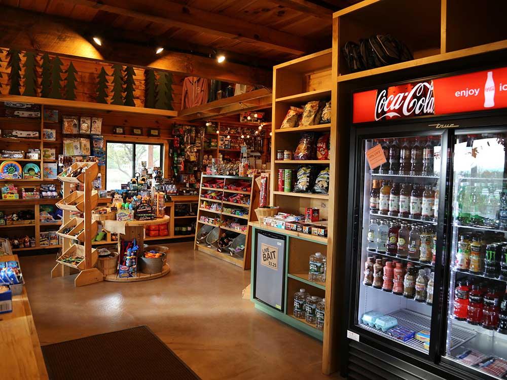 Campground store with knick knacks and cold drinks at HTR NIAGARA