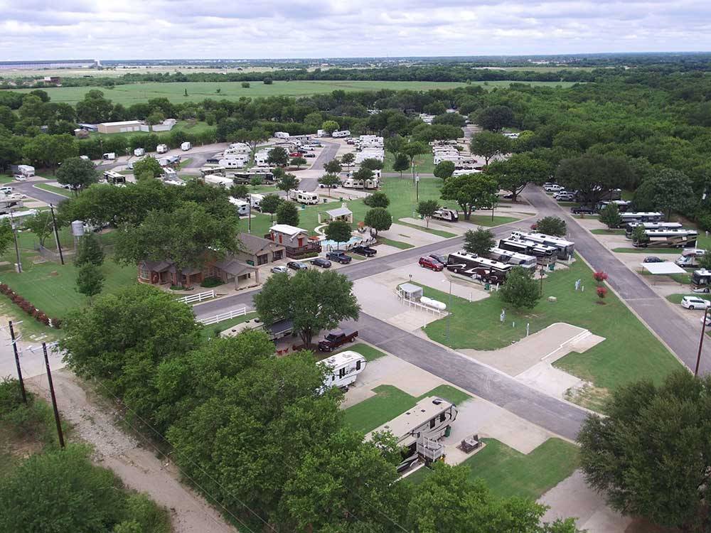 Aerial view over campground at NORTHLAKE VILLAGE RV PARK