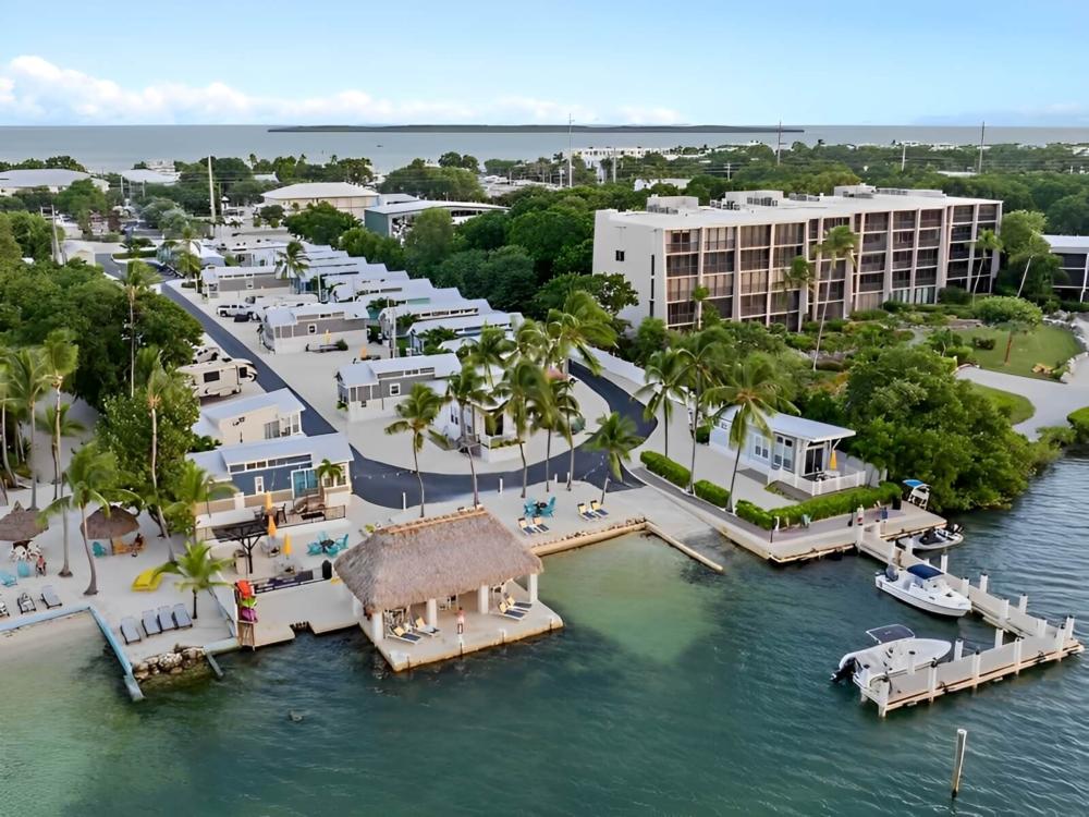 Lake view at site Sun Outdoors Key Largo