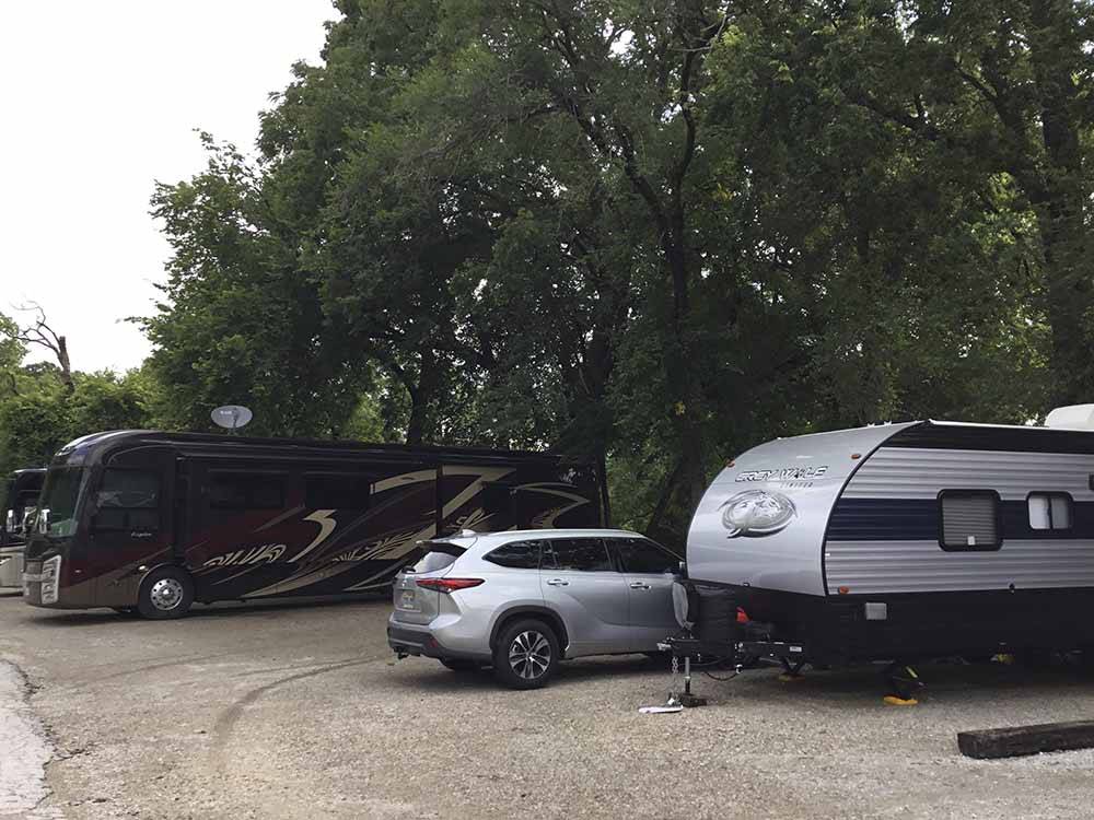 Walnut Grove RV Park Merriam, KS RV Parks and Campgrounds in Kansas