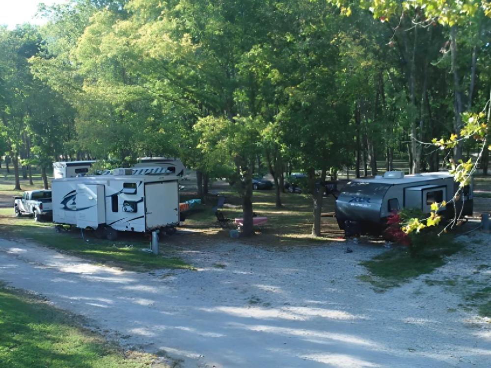 Trailers parked at site Ozark Outdoors/Riverfront Resort