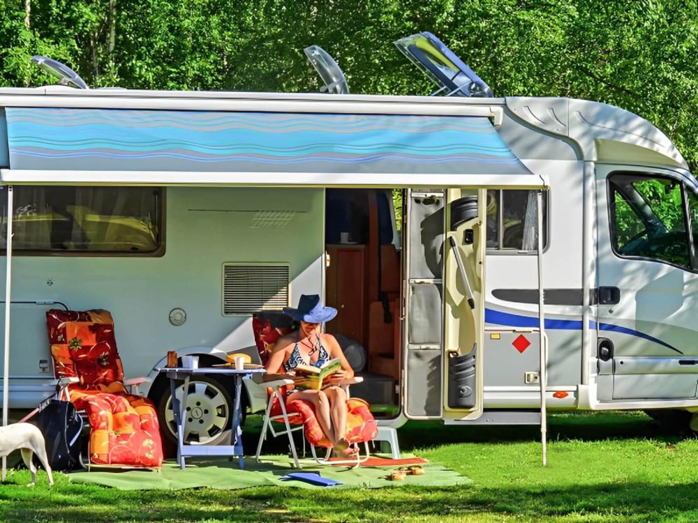 Parked RV at site Hidden Bluffs Resort