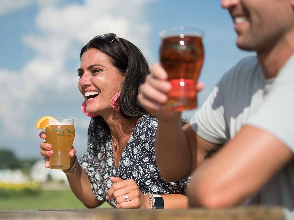 A couple drinking at Thirsty Farms at DESTINATION GETTYSBURG