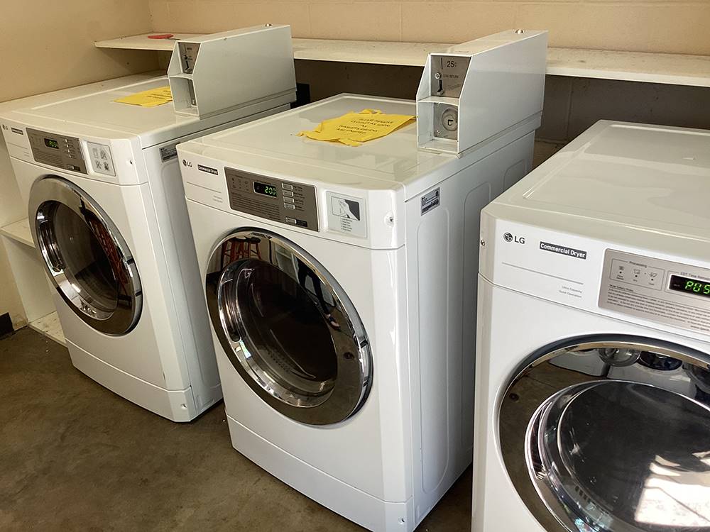 Laundry room at Camping World-Campground of Oxford