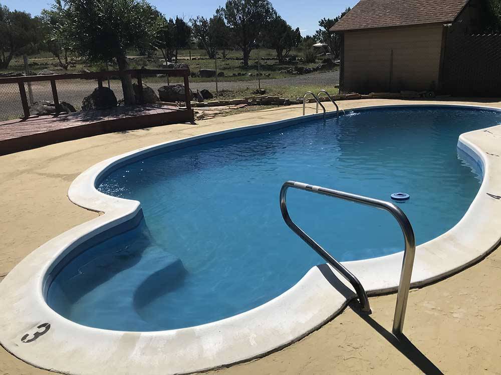 The empty swimming pool awaits you at GRAND CANYON VIEW RV