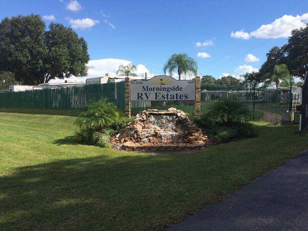 Park entrance sign at Morningside RV Estates