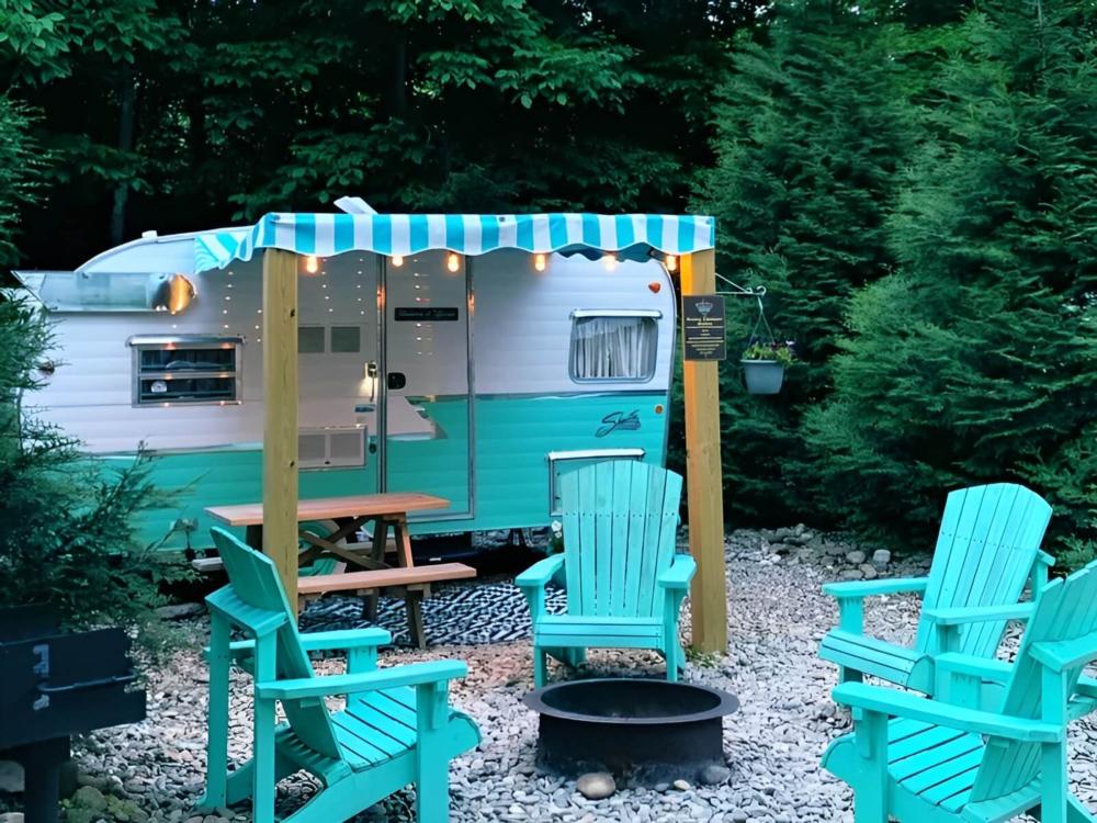 Vintage trailers and matching chairs