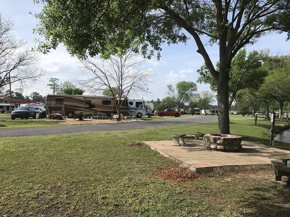 Picnic area across the street from RV park at GAINESVILLE RV PARK