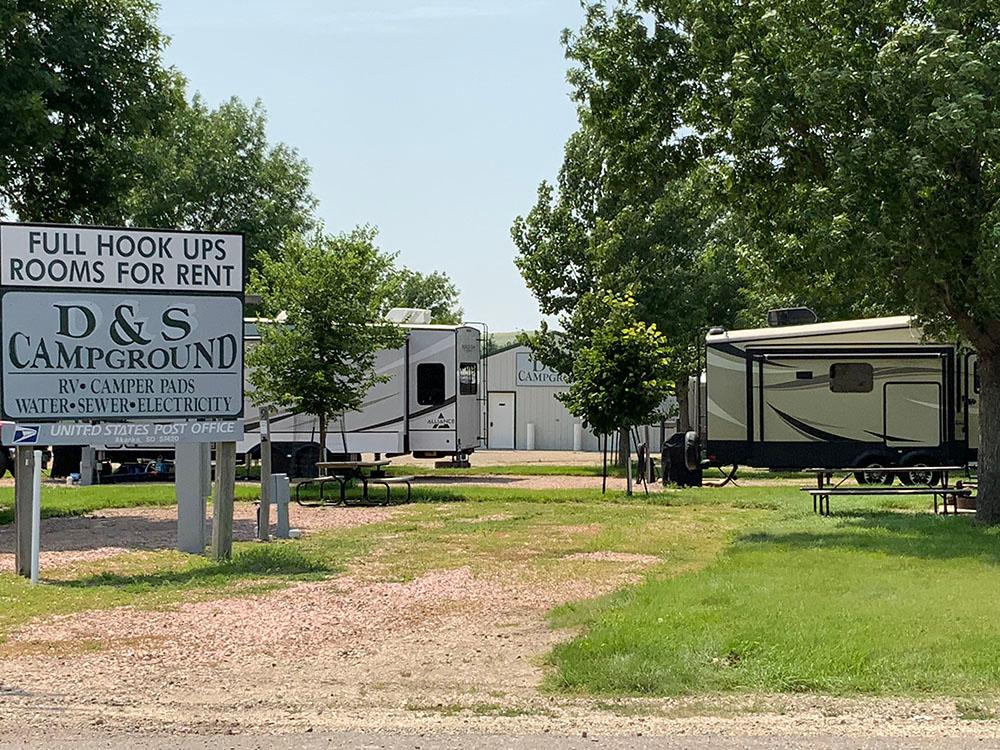 The park sign and RV sites at D & S CAMPGROUND & LODGE