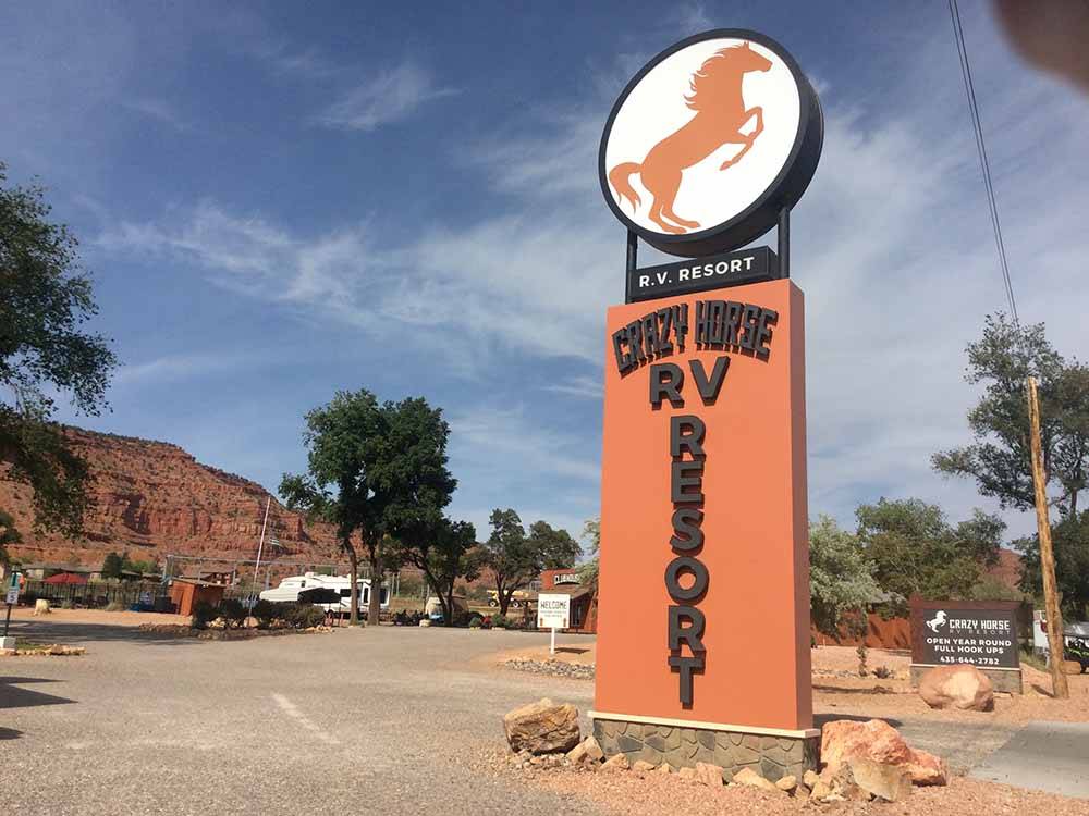 The front entrance sign at CRAZY HORSE RV RESORT