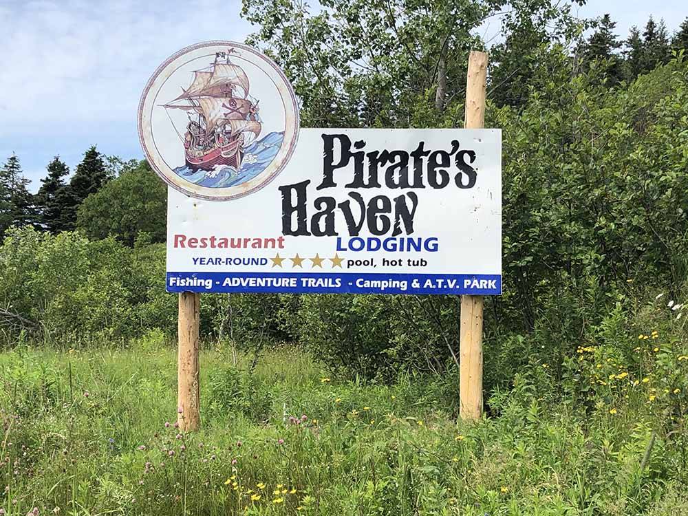 Sign at the entrance at PIRATE'S HAVEN RV PARK & CHALETS