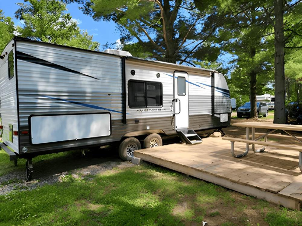 RV parked with panic table at Banning RV Park and Campground