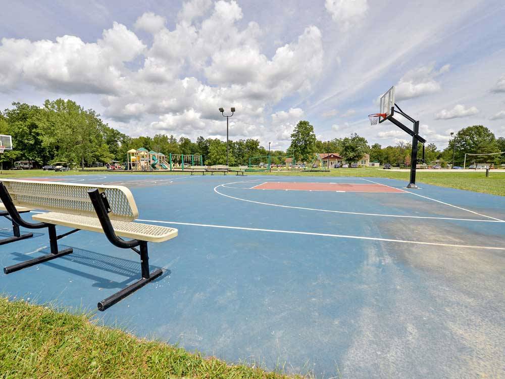 Basketball court at THOUSAND TRAILS INDIAN LAKES