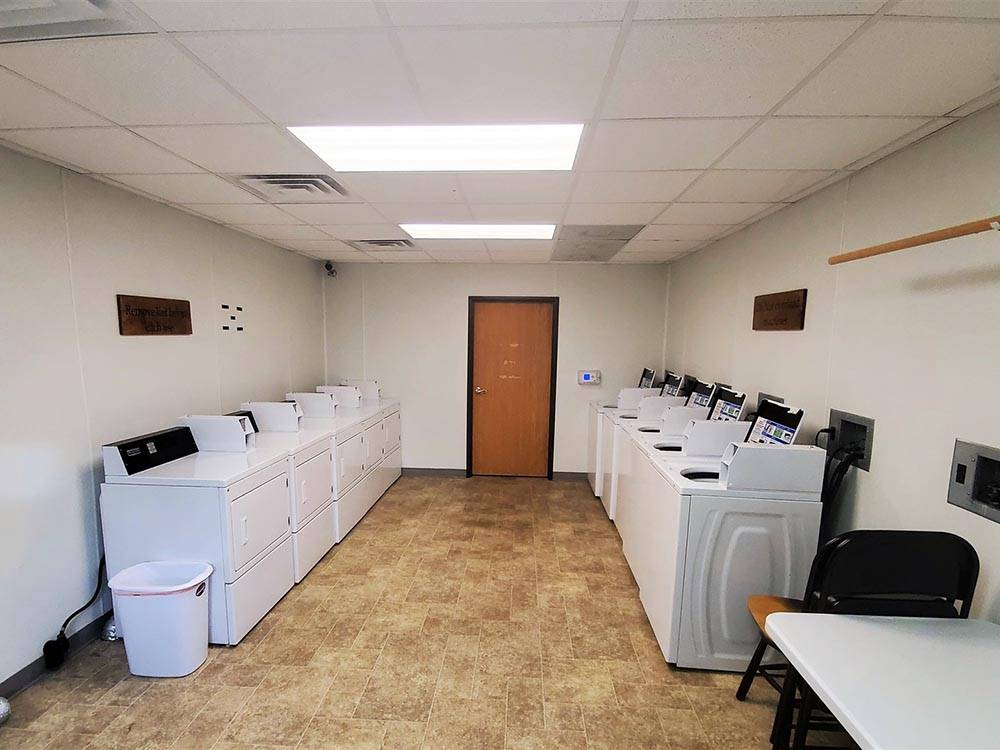 The clean laundry room at LAKE CHARLES RV RESORT BY RJOURNEY