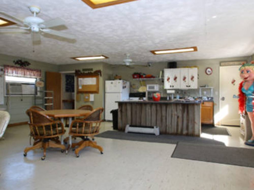 The front kitchen area with island at The Oaks at Zephyrhills