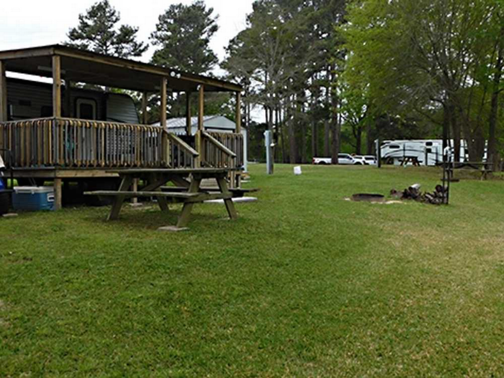 Covered porch at Flat Creek Marina and RV