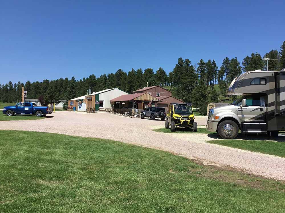 Custer Crossing Campground