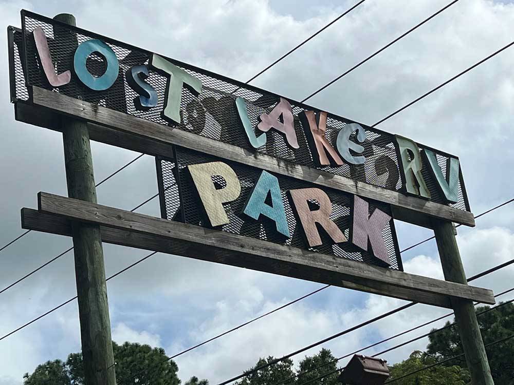 The front entrance sign at LOST LAKE RV PARK