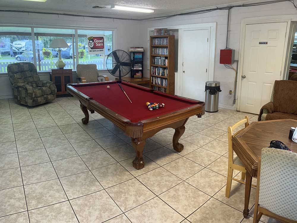 The red pool table in the rec room at LOST LAKE RV PARK