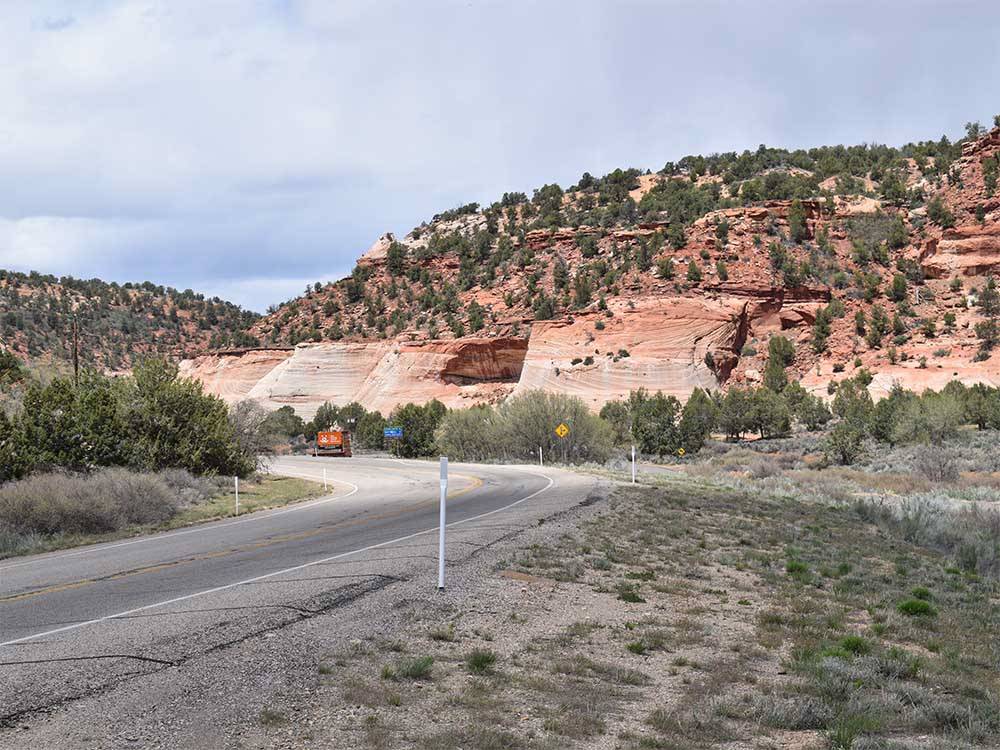 Road to the Kanab Canyon nearby at J & J RV PARK
