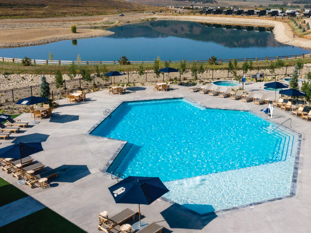 Pool at Sun Outdoors Rocky Mountains