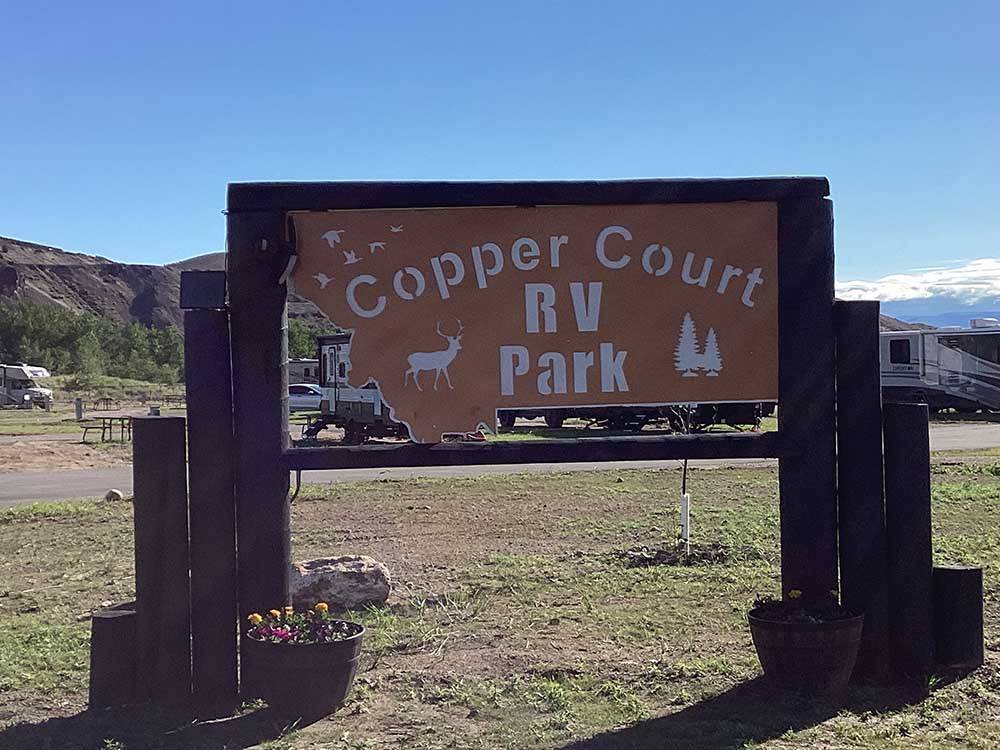 The front entrance sign at COPPER COURT RV PARK