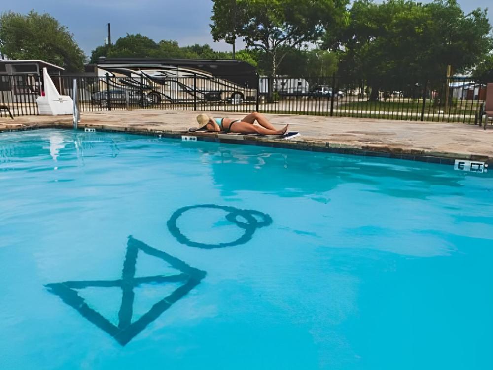 Pool at site Mystic Quarry