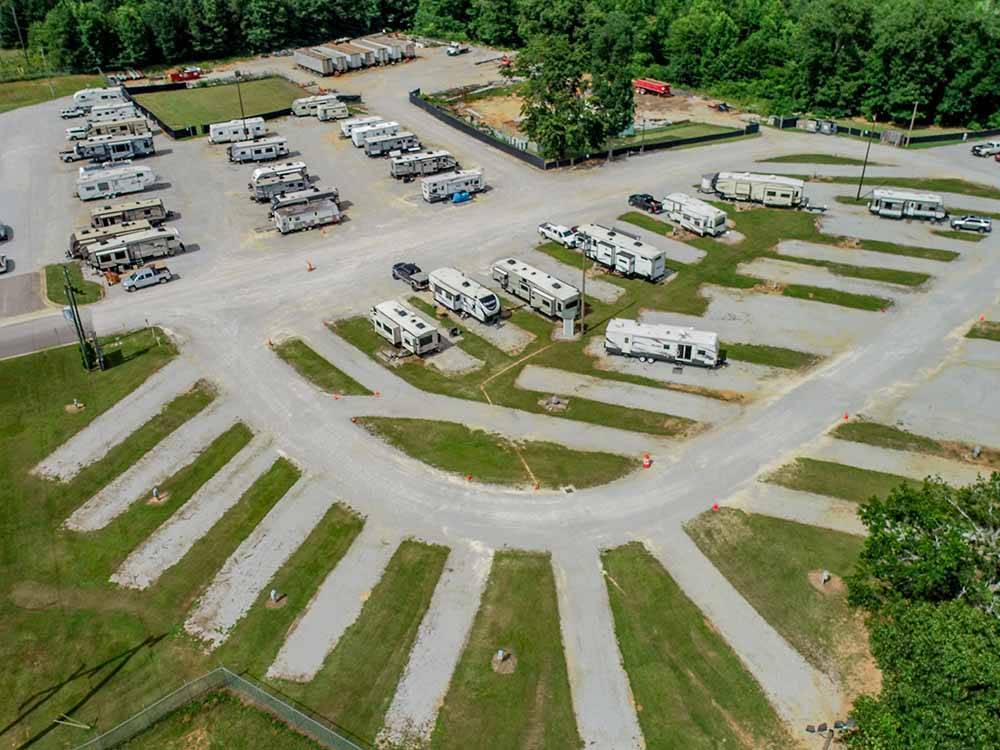 An aerial view of the campsites at BAMA RV STATION