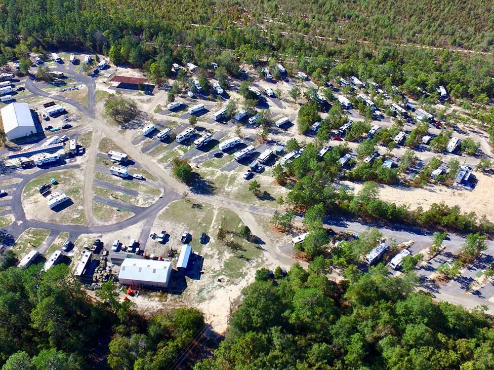 An aerial view of the campsites at BIG RIG FRIENDLY RV RESORT