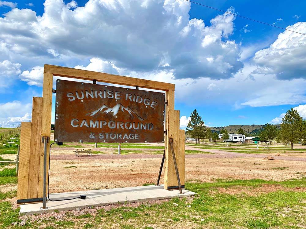 The front entrance sign at SUNRISE RIDGE CAMPGROUND