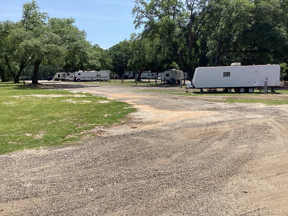 Wide roads at Creekside Campground