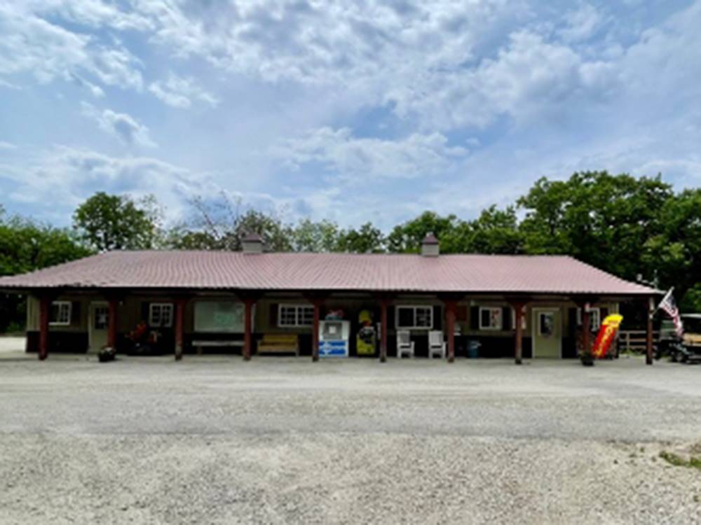 Office building at Starved Rock Family Campground