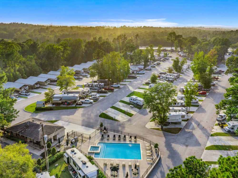 Aerial view of campground at MAJESTIC PINES RV RESORT