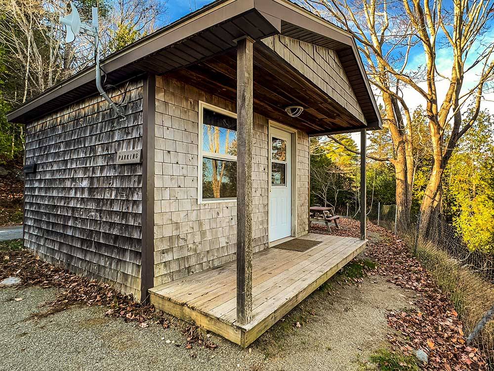 The wooden cabin rental at HTR ACADIA