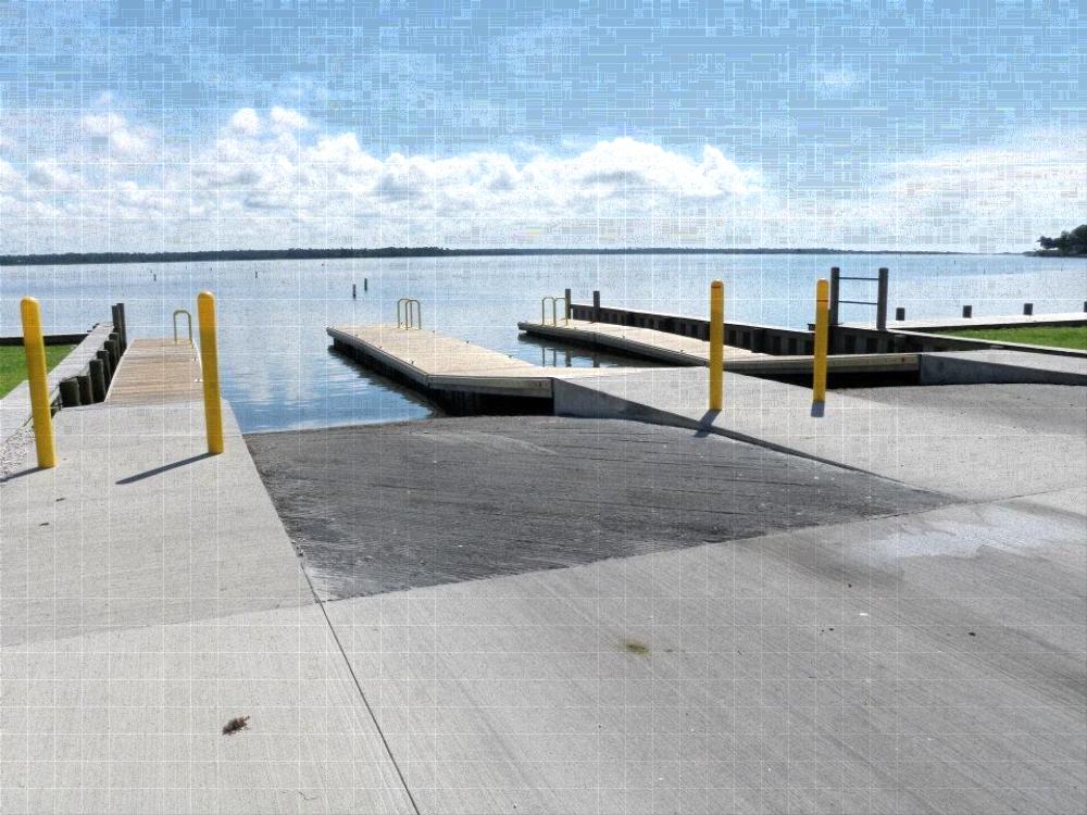 Boat docking area at site Fulchers Landing Campground