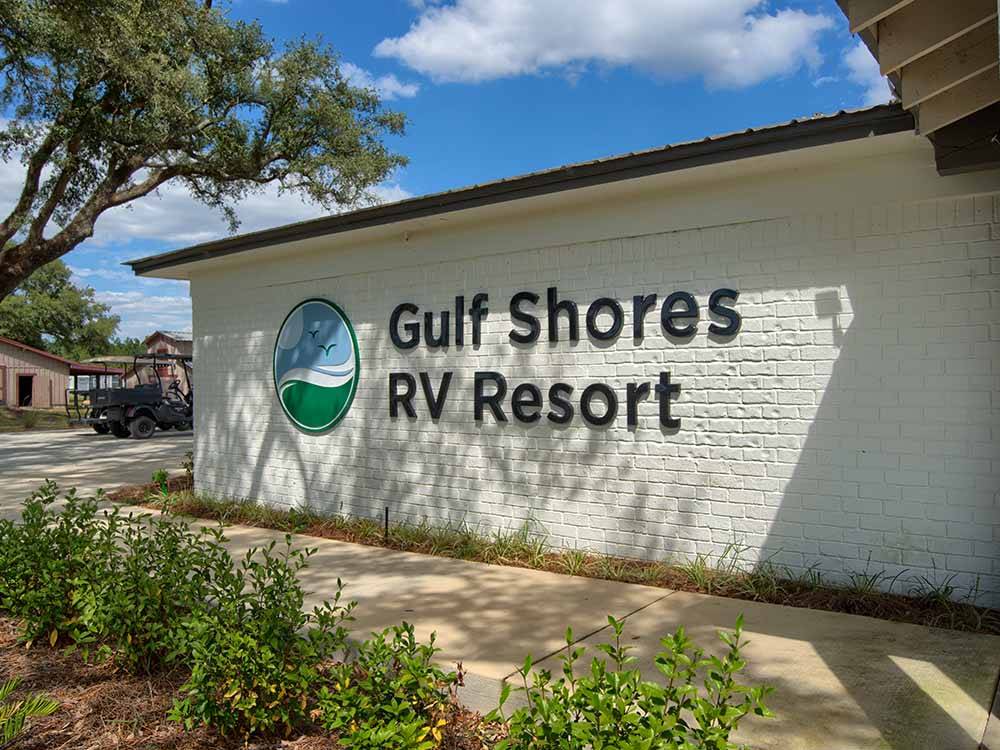 The large business sign near the entrance at GULF SHORES RV RESORT