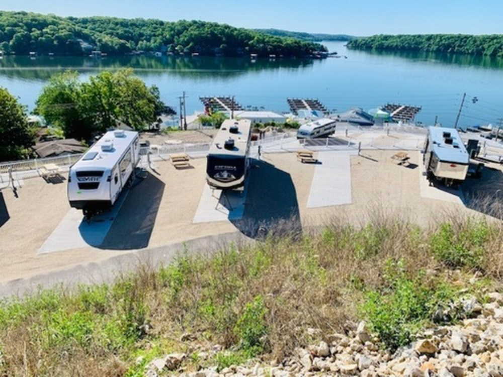 RVs in waterfront sites