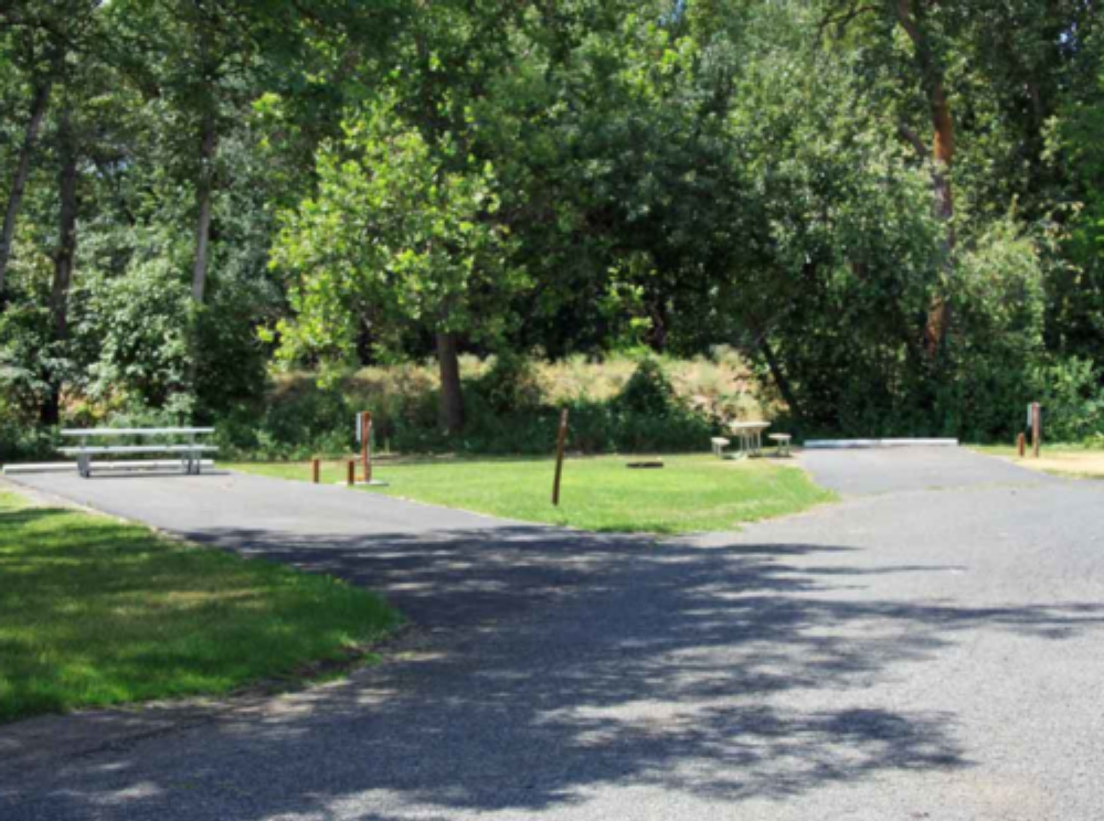 Paved sites at Sportsman RV Campground
