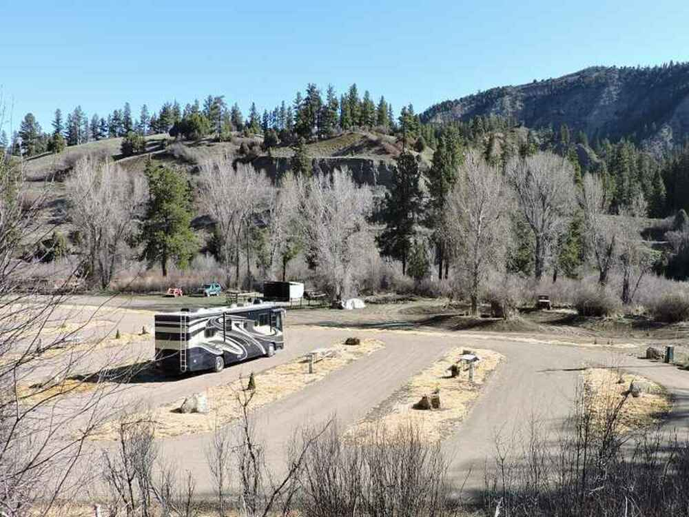 RV Sites at The Last Resort on the River