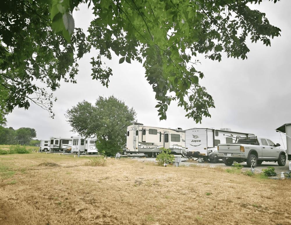 RV's parked at McWest RV Park