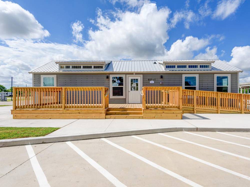 Entrance to office at Medical Center RV Resort