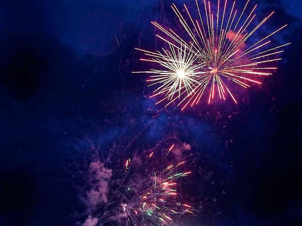 A fireworks show in the sky at INDIAN SPRINGS RANCH GOLF & RV RESORT