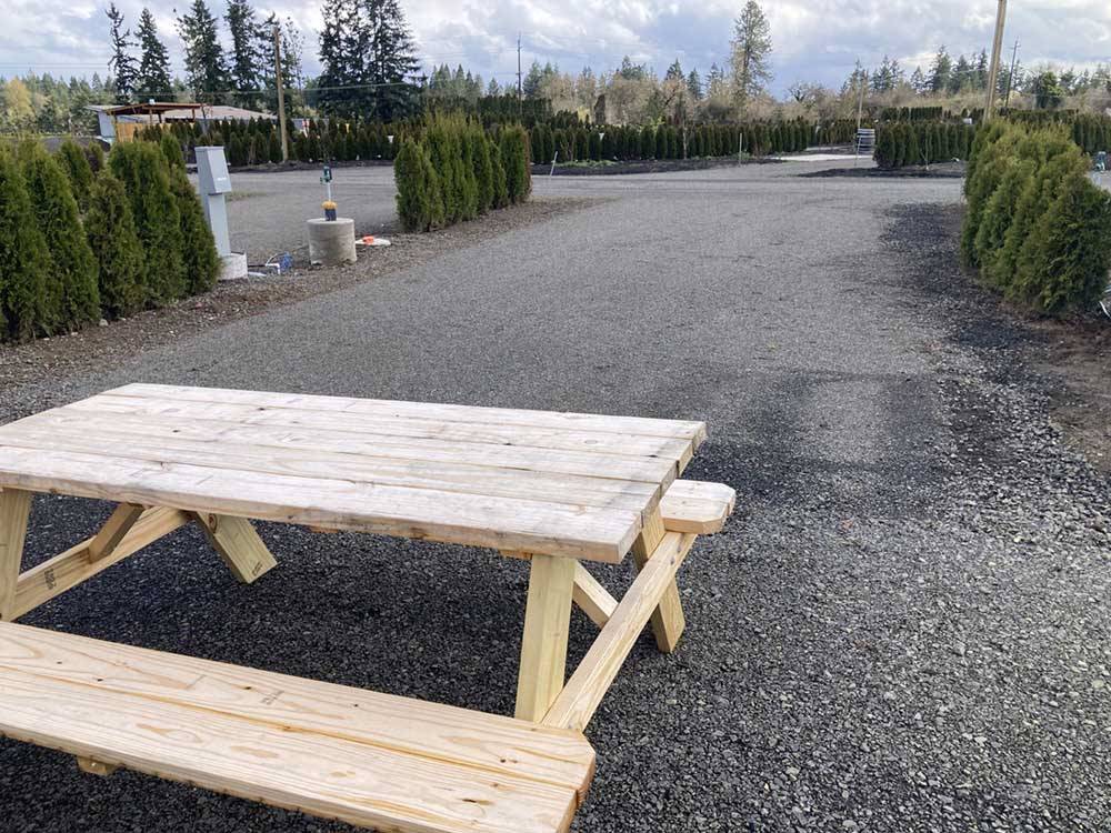 A close up of the gravel site with a bench at DUNDEE HILLS RESORT