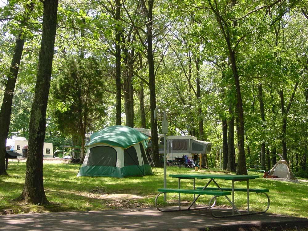 Tents and RVs camped at OAK VALLEY GOLF COURSE & RESORT