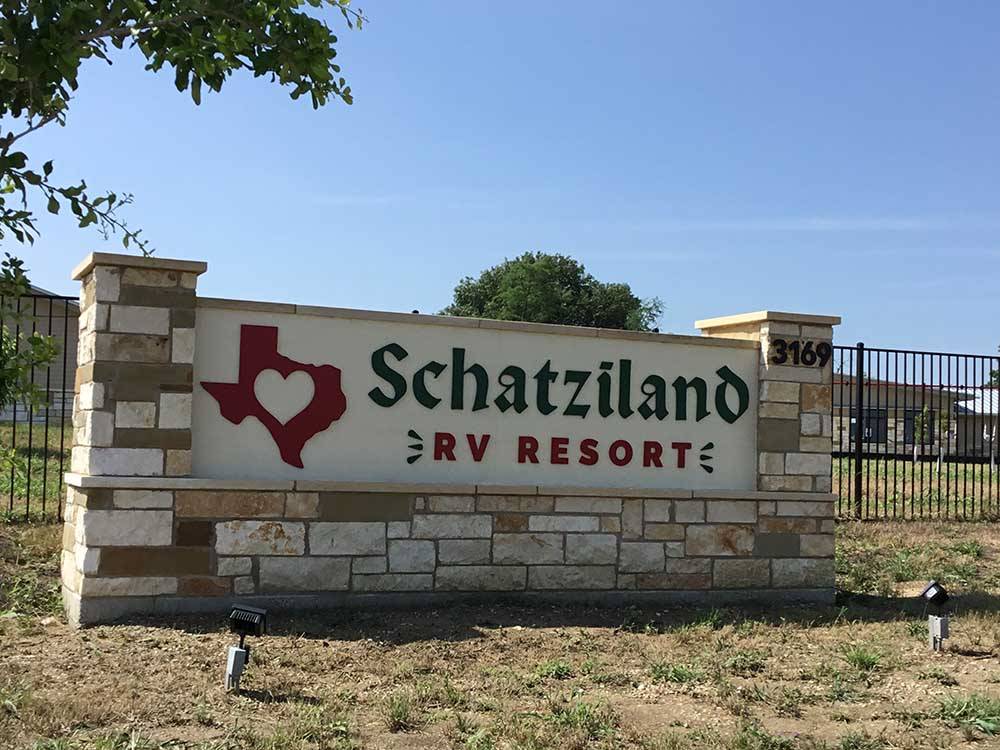 The front entrance sign at SCHATZILAND RV RESORT