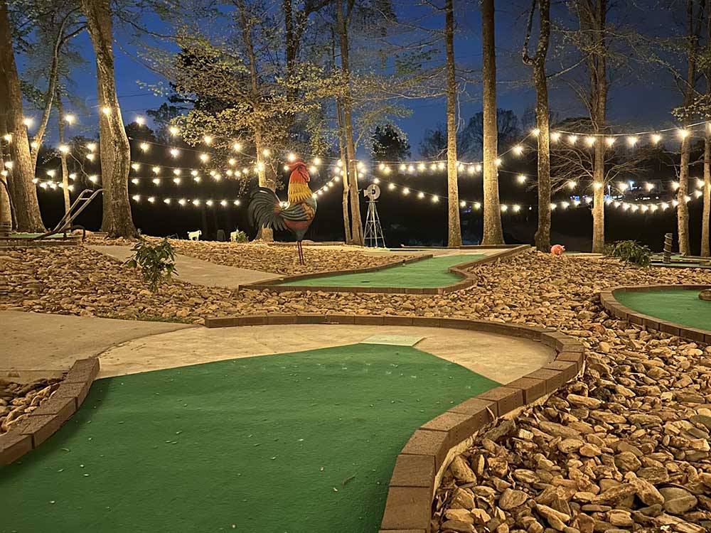 The miniature golf course at BLAKE FARMS FAMILY RV RESORT